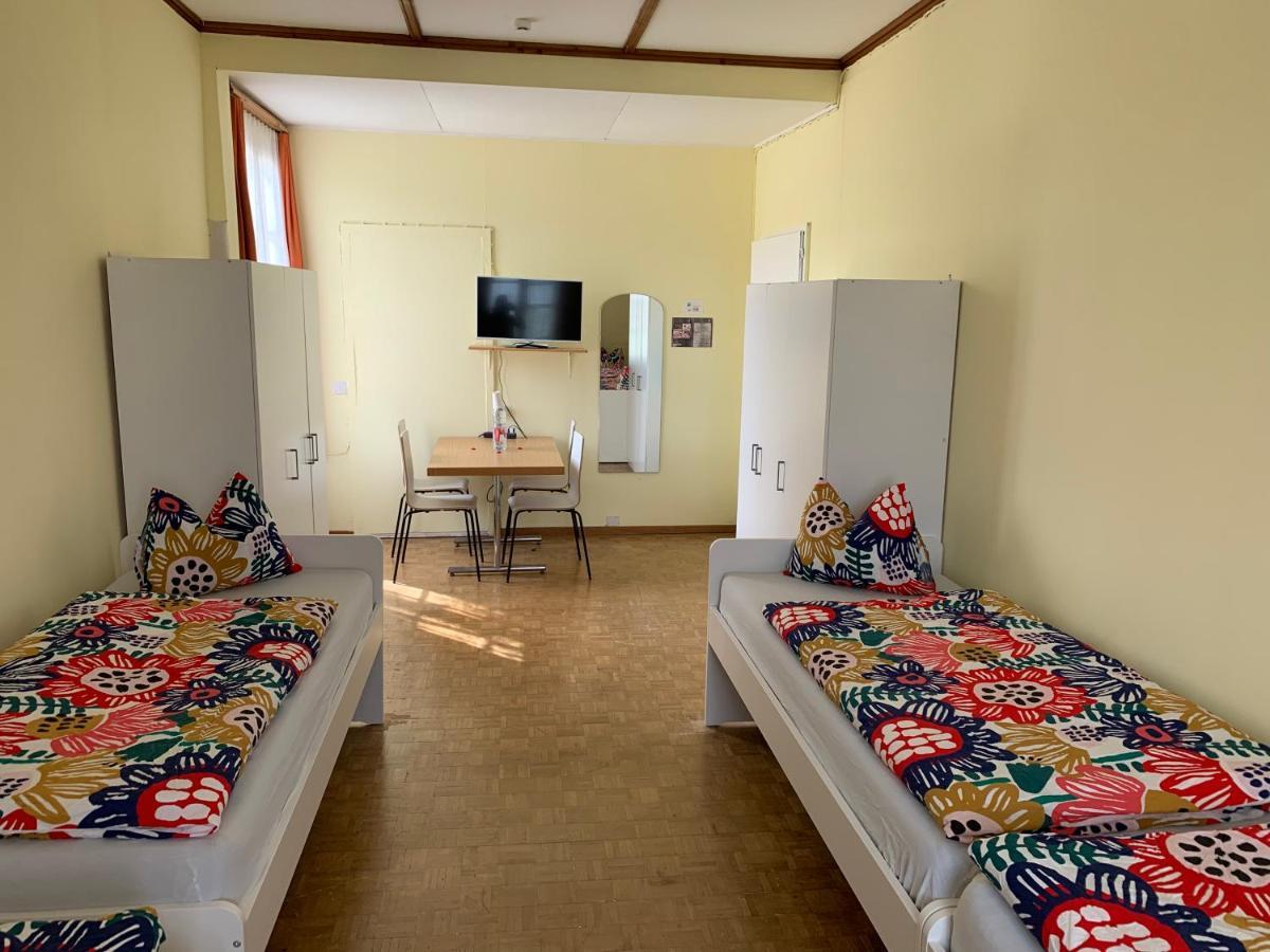 Hotel Schonbrunnen Münchenbuchsee Екстериор снимка