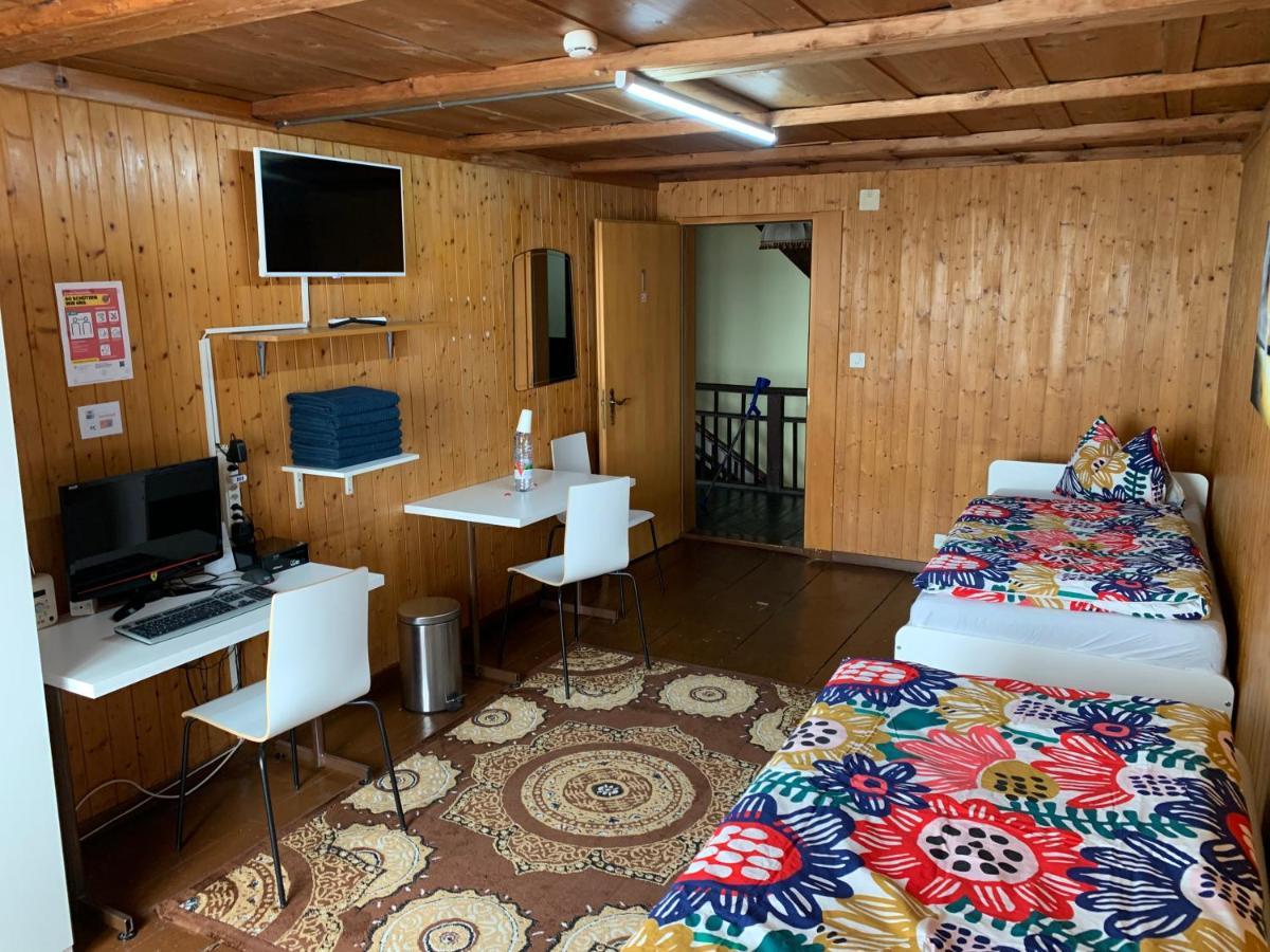 Hotel Schonbrunnen Münchenbuchsee Екстериор снимка