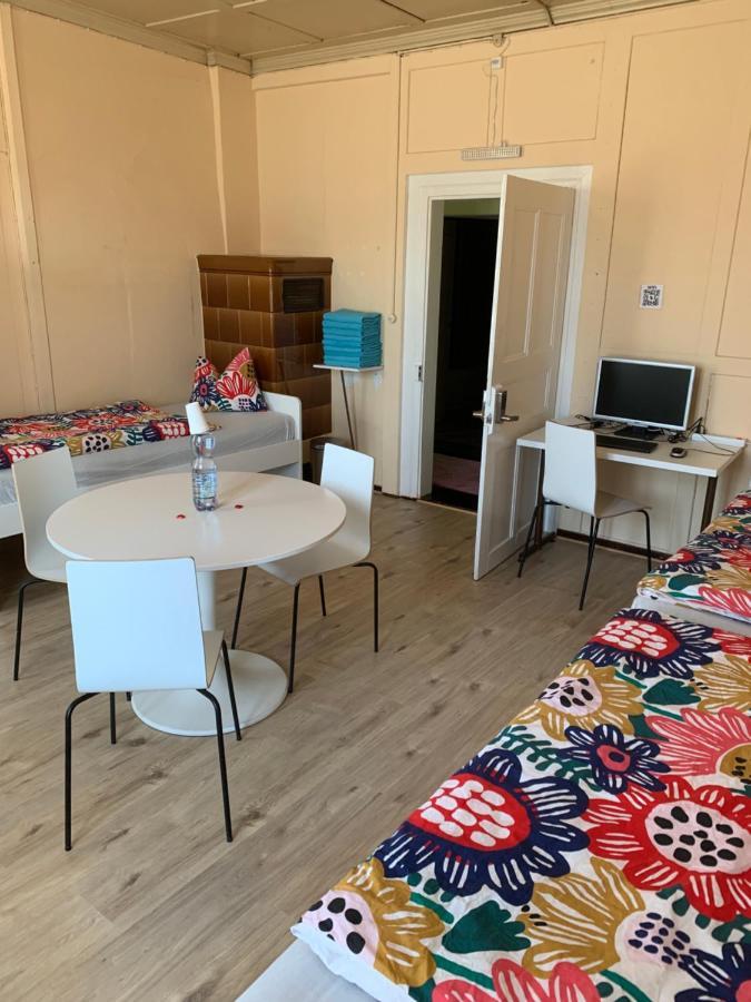 Hotel Schonbrunnen Münchenbuchsee Екстериор снимка