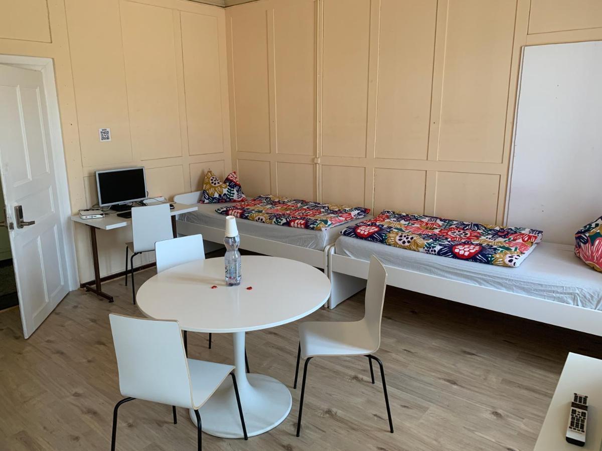 Hotel Schonbrunnen Münchenbuchsee Екстериор снимка