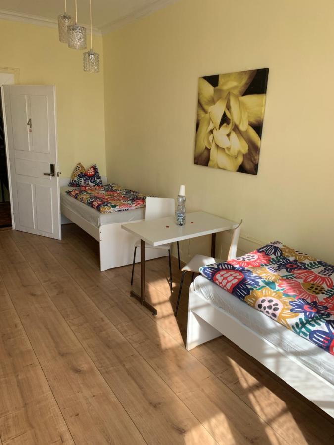 Hotel Schonbrunnen Münchenbuchsee Екстериор снимка