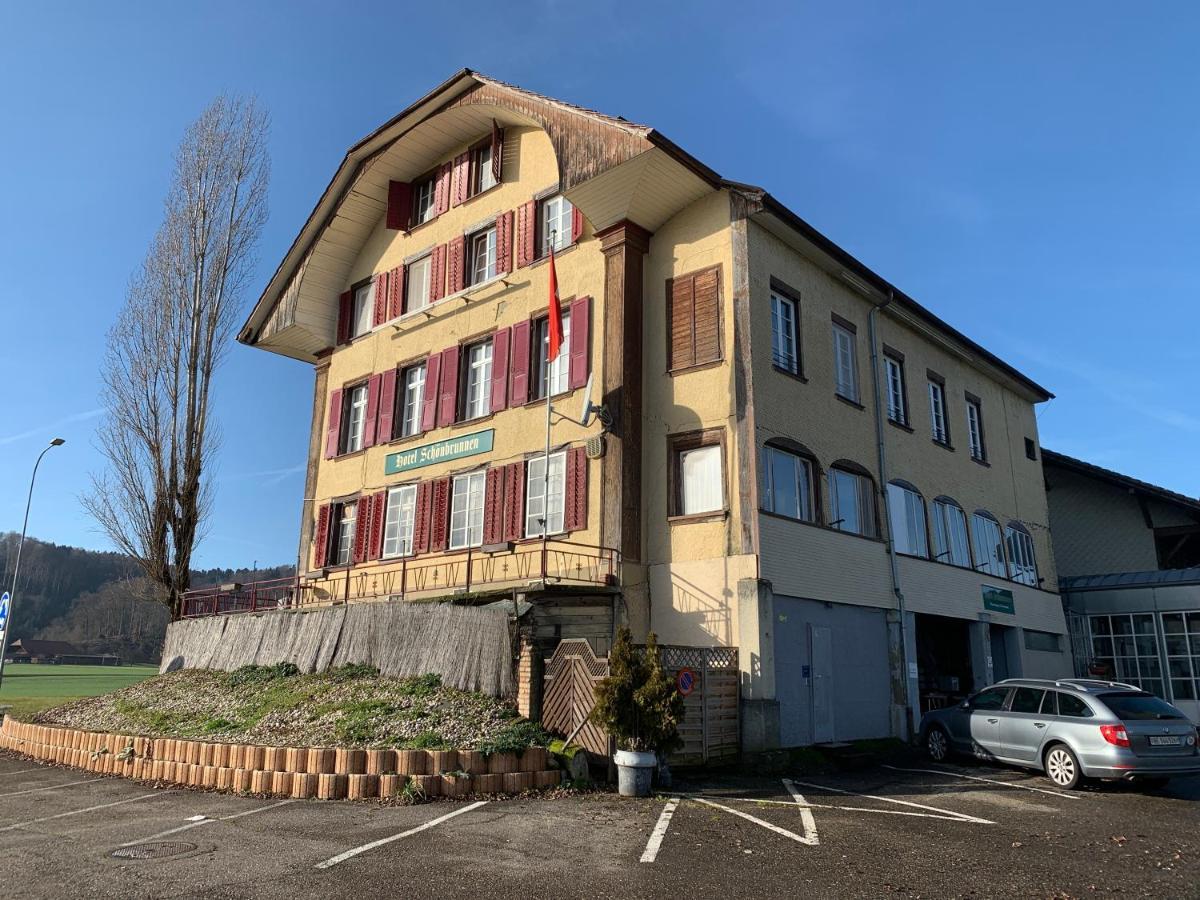 Hotel Schonbrunnen Münchenbuchsee Екстериор снимка