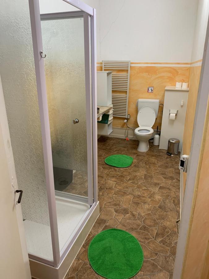 Hotel Schonbrunnen Münchenbuchsee Екстериор снимка