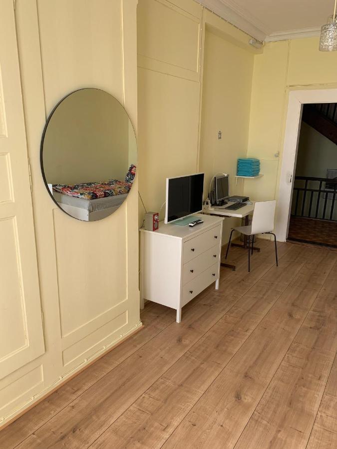 Hotel Schonbrunnen Münchenbuchsee Екстериор снимка