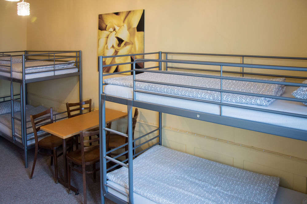 Hotel Schonbrunnen Münchenbuchsee Екстериор снимка
