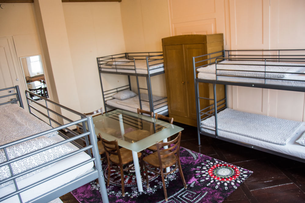 Hotel Schonbrunnen Münchenbuchsee Екстериор снимка